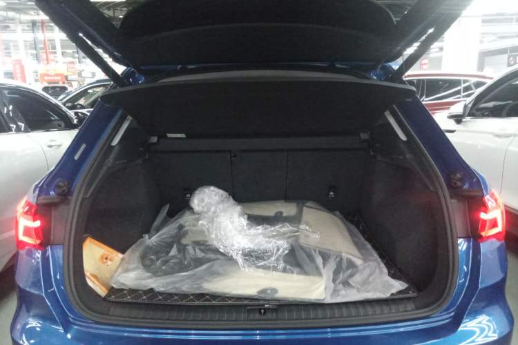 Used Audi Q3 2020 35 TFSI Ambition Dynamic Edition Trunk