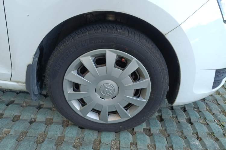 Used Skoda Rapid Spaceback 2016 Revised Version 1.6L Automatic Front-Drive Edition
