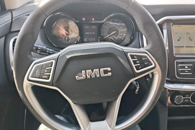 Used JMC Yuhu EV 2022 4x2 LX JX1032PSEF5BEV Steering Wheel
