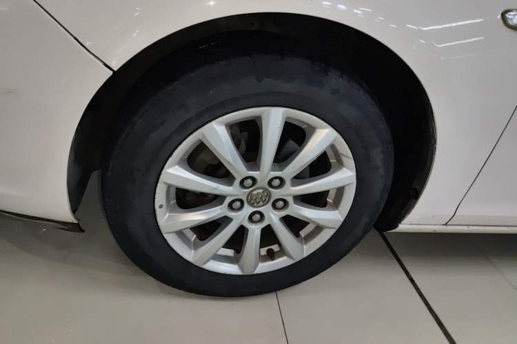 Used Buick GT 2013 GT 1.6L Automatic Fashion Edition Exterior 4