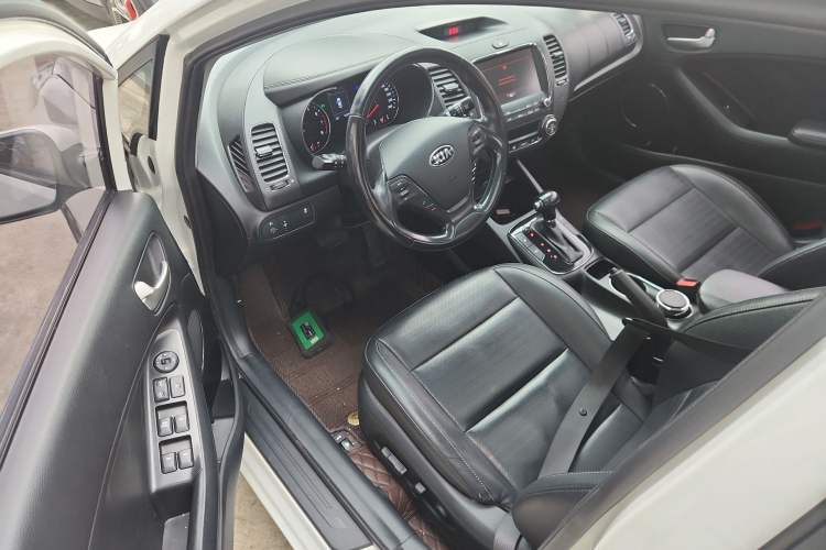 Used Kia K3 2017 1.6L Automatic 15th Anniversary Special Edition GLS Driver Seat