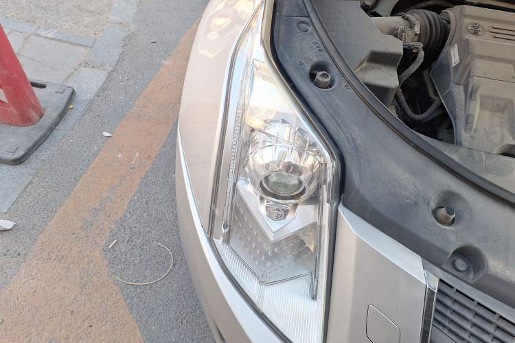 Used Cadillac SRX 2011 3.0L Flagship Edition
