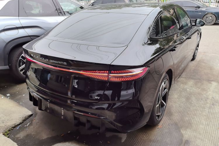 Used BYD Seal 2022 700 km Long-Range Rear-Wheel-Drive Version