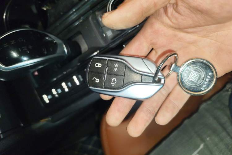 Used Maserati Ghibli 2018 Revised Version 3.0T Standard Edition Vehicle Key