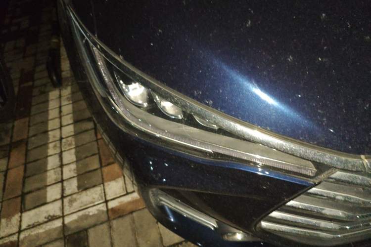 Used BYD Song MAX 2018 1.5T Automatic Smart Connect Luxury 6-Seater
