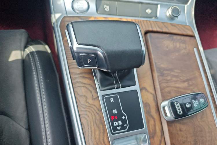 Used Audi A6L 2019 40 TFSI Luxury Dynamic Model