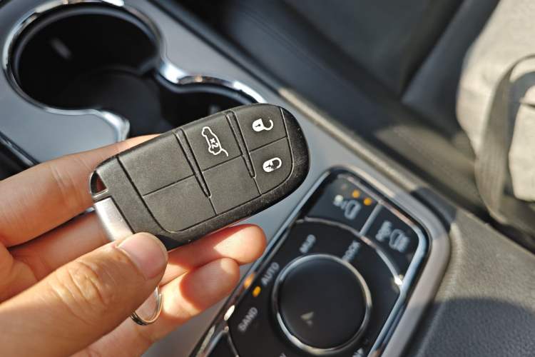 Used Jeep Grand Cherokee (Import) 2020 3.0L Elite Navigation Edition