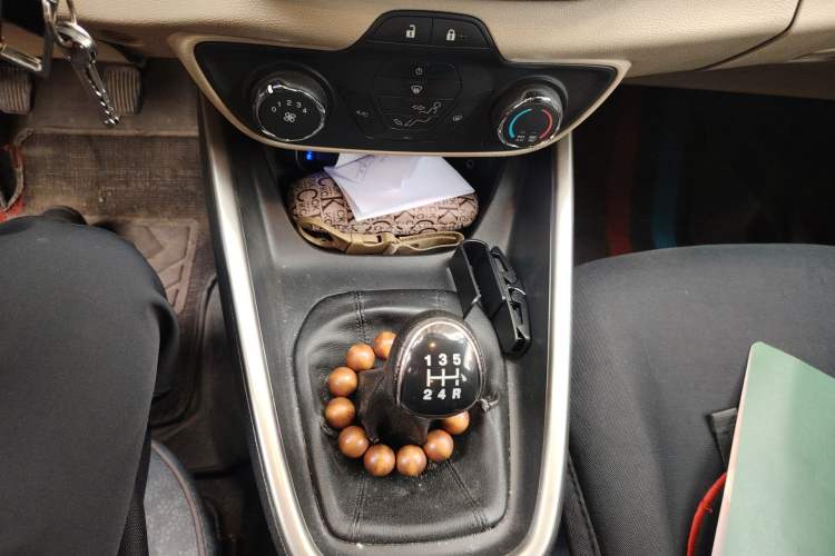 Used Ford Escort 2015 1.5L Manual Comfort Model
