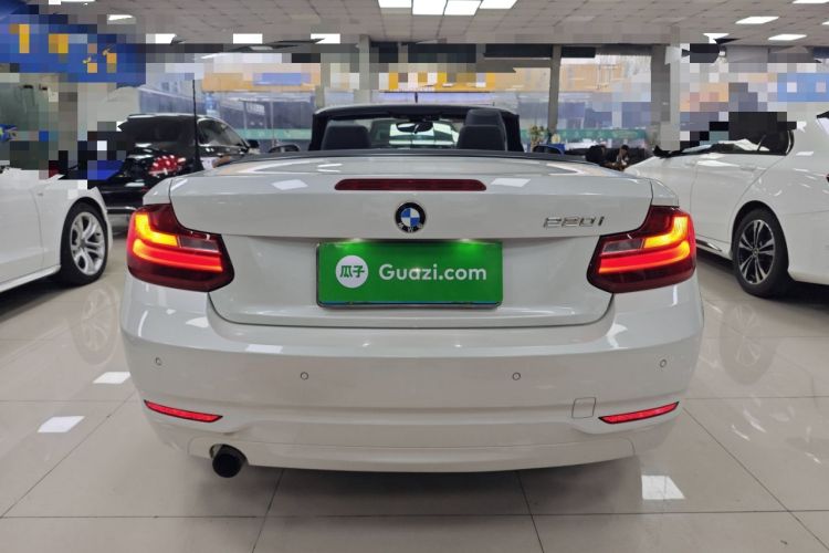 Used BMW 2 Series 2015 220i Convertible Coupe Leading Model
