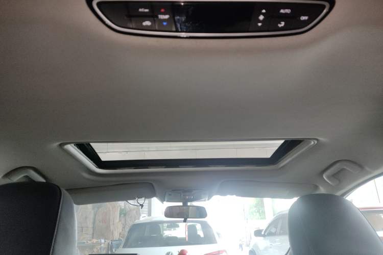 Used GAC Trumpchi M8 2018 320T Luxury Edition Headliner