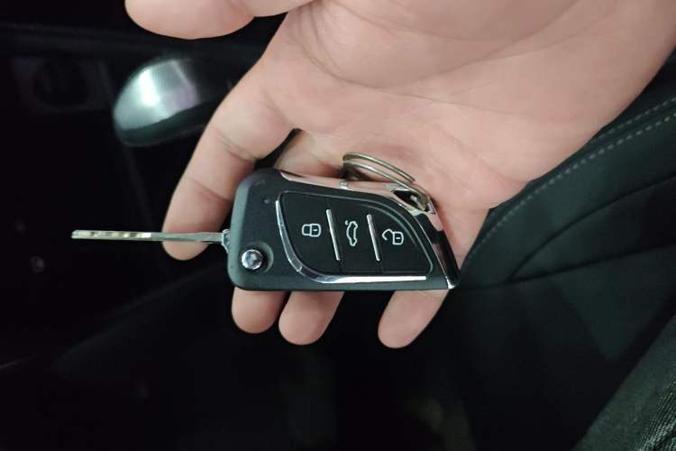 Used Toyota YARiS L Zhi Xuan 2016 Revised 1.5 GS CVT Agile Edition