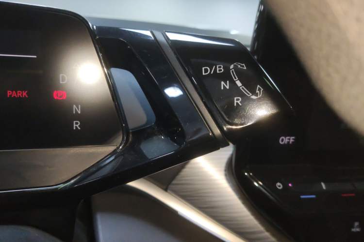 Used Volkswagen ID.4 CROZZ 2021 Long-Range PURE+ Two-Wheel Drive Version