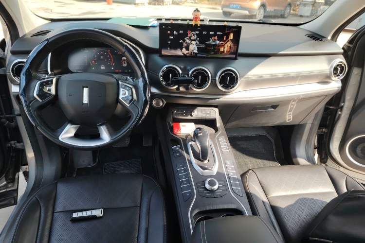 Used Wey VV6 2020 2.0T Four-Wheel Drive Zhiyu+