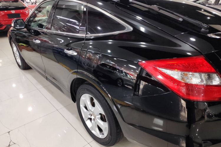Used Honda Crosstour 2011 3.5L Flagship Edition
