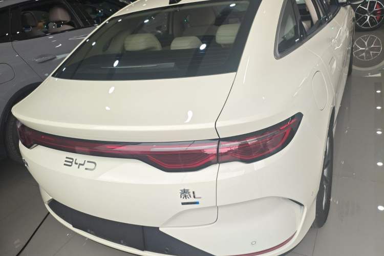 Used BYD Qin L 2025 EV 545KM Beyond Version Rear