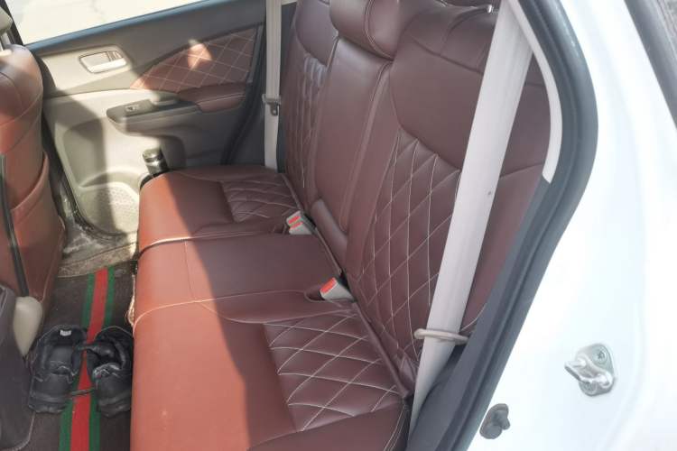 Used Honda CR-V 2012 2.0L two-wheel drive urban version