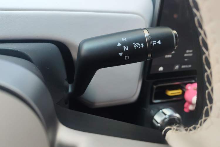 Used iCAR V23 2025 401 Two-Wheel Drive Intelligent Driving Version