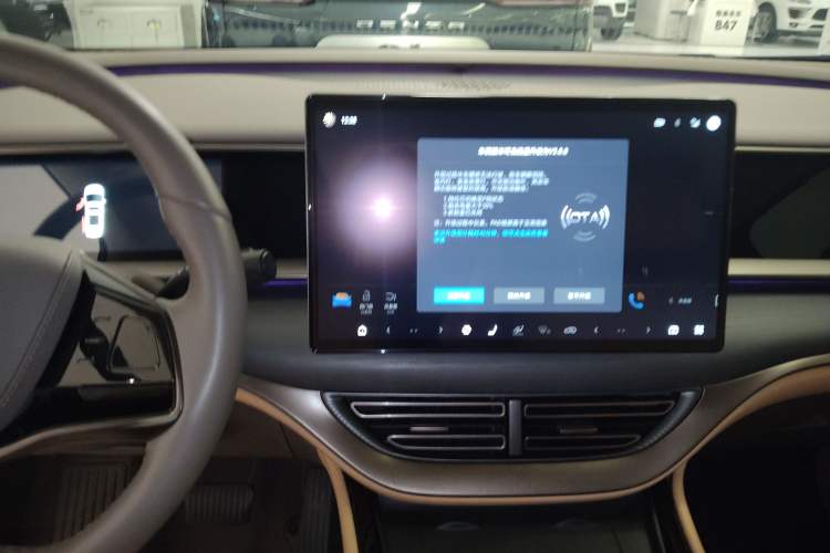 Used Denza D9 2022 DM-i 970 Four-Wheel Drive Flagship Model
