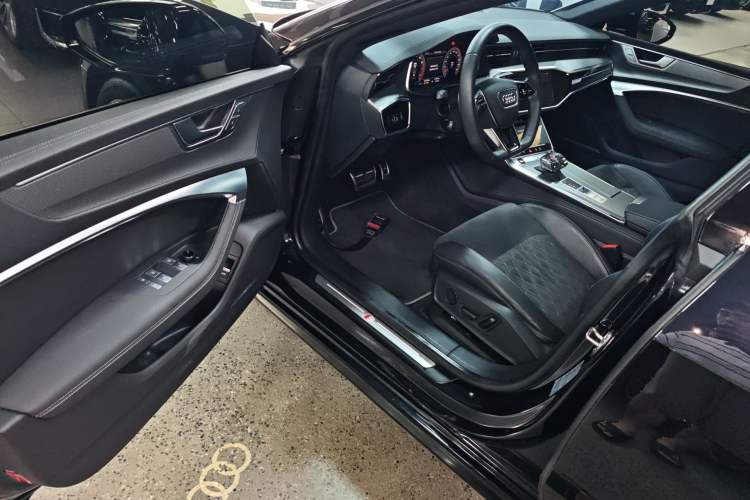 Used Audi A7L 2022 45 TFSI quattro S-line Wind Rider
