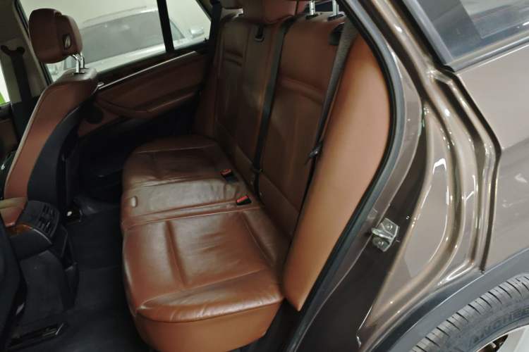 Used BMW X5 2013 xDrive35i Leading Model Left Rear Seat