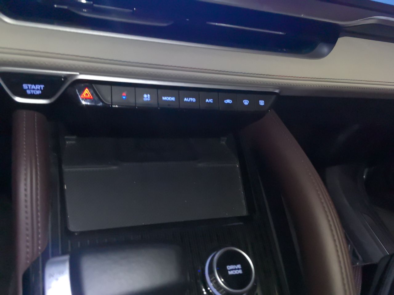 Geely Auto Monjaro L 2024 2.0TD High-Power Automatic Two-Wheel Drive Yunqi Version — снимка 13