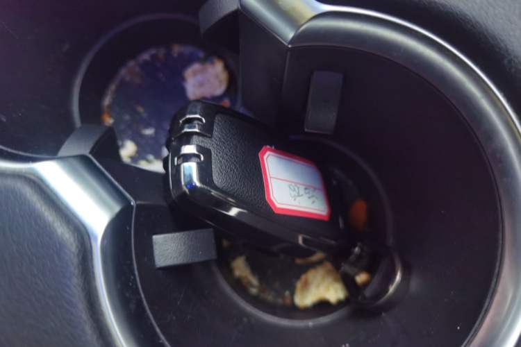 Used Toyota Harrier 2022 2.0L CVT Two-Wheel Drive Deluxe Edition