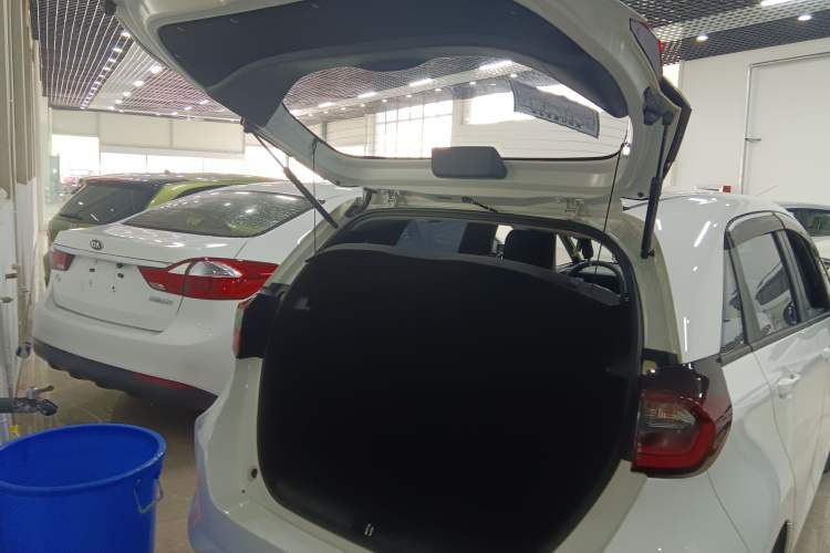 Used Honda Fit 2021 1.5L CVT Trend Edition Trunk