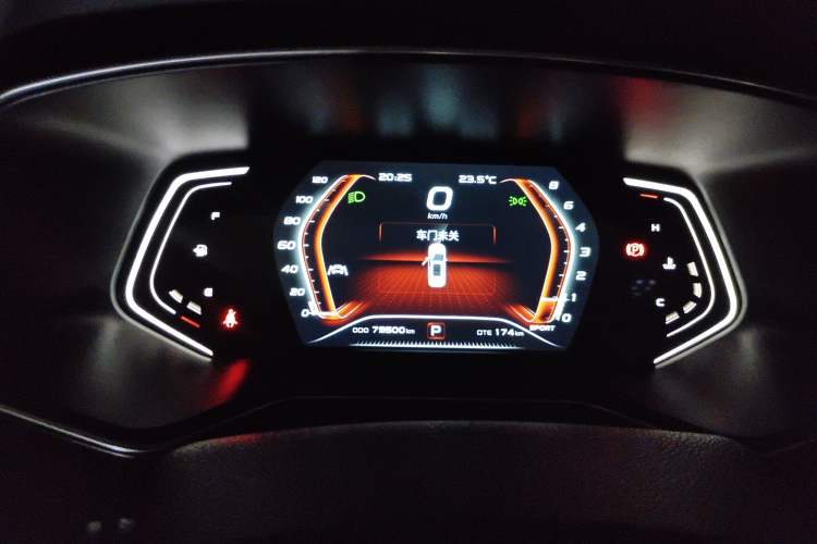 Used CHANGAN OSHAN X7 2021 1.5T Automatic Luxury Model Instrument Cluster