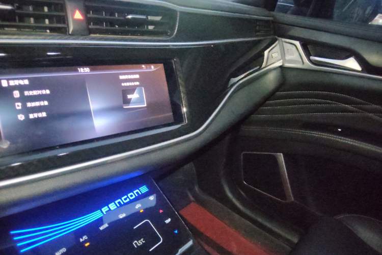 Used Dongfeng Fengon ix5 2019 220T Manual ZhiShang Version China VI Standard Audio And AC Panel