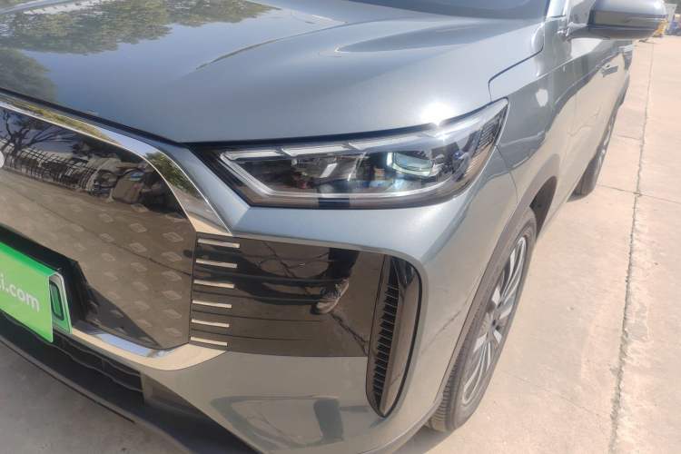 Used Chery Fengyun T8 2025 1.5T 130km Deluxe Version 5 Seats
