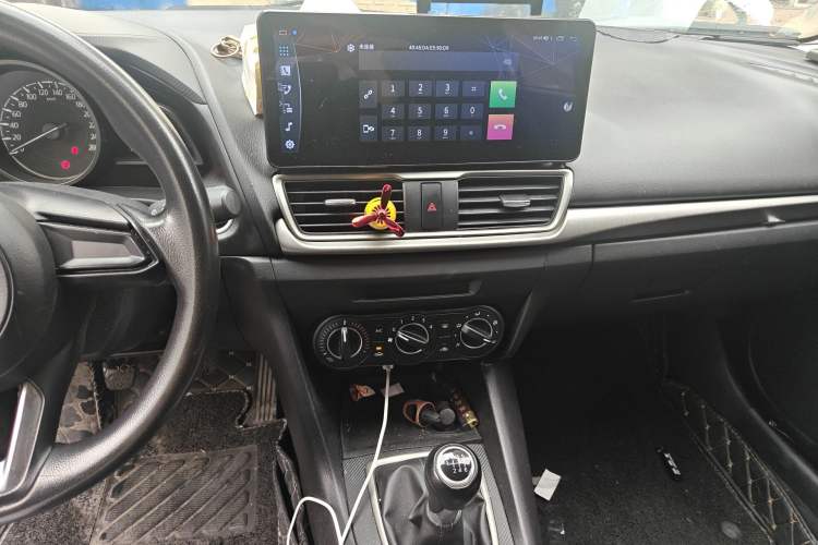 Used Mazda 3 Axela 2017 Hatchback 1.5L Manual Comfort Edition China V Audio And AC Panel