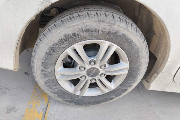 Used SAIC MAXUS G20 2023 ES 2.0T Gasoline Automatic Value Edition
