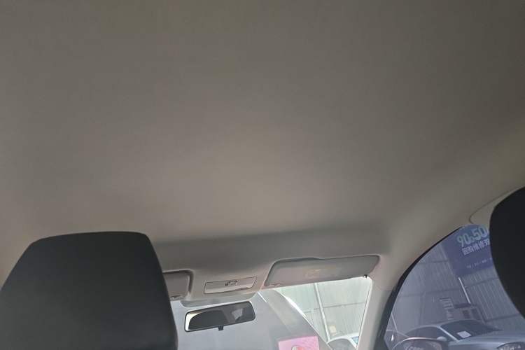 Used Volkswagen Santana 2019 1.5L Automatic Fashion Edition China VI Headliner