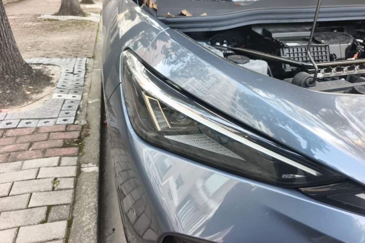 Used Volkswagen ID.UNYX 2025 Pure Model
