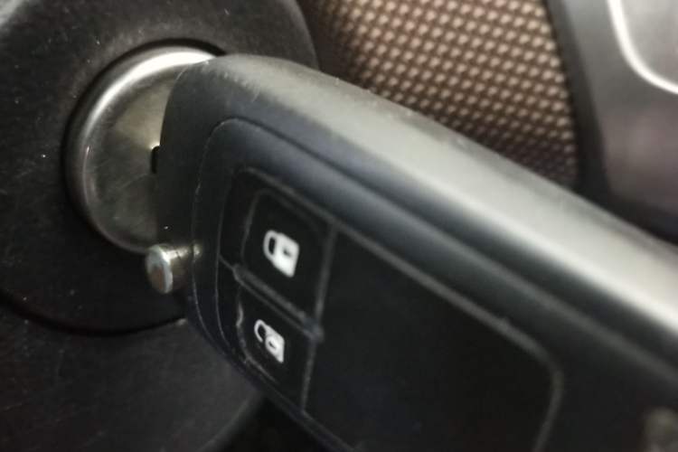 Used Chevrolet Cruze 2013 Hatchback 1.6L Manual Luxury Model
