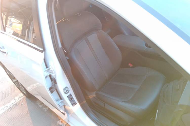 Used Baojun RC-5 2020 1.5T CVT Smart Shine Flagship Edition
