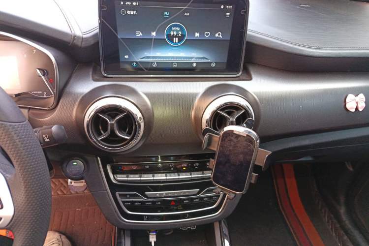 Used BAIC Beijing X5 2020 1.5T Manual Advance Edition China VI
