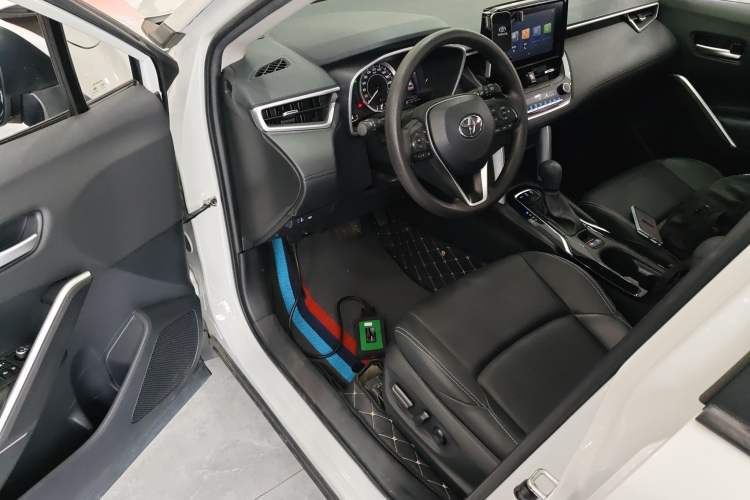 Used Toyota FRONTLANDER 2022 2.0L CVT Luxury Edition