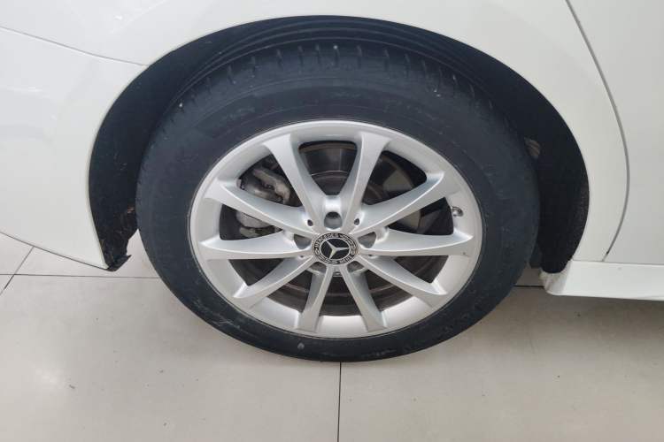 Used Mercedes-Benz A-Class 2021 A 200 L Sport Sedan Dynamic Model Right Rear Wheel Hub