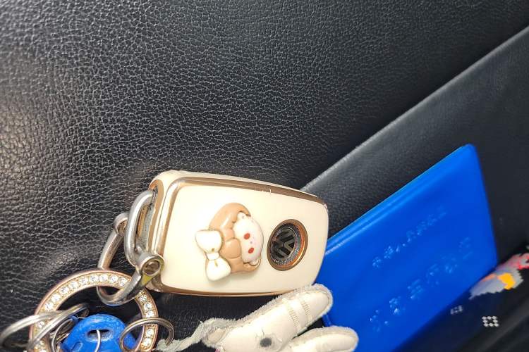 Used Volkswagen Sagitar 2017 230TSI Automatic Comfort Version Vehicle Key