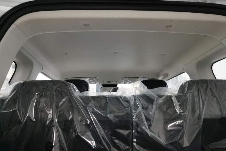 Used CHANGAN NEVO Lumin 2026 Model Treasure Edition 205km Passionate Beige Ningde
