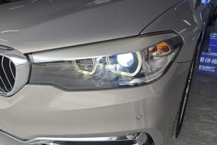 Used BMW 5 Series 2018 525Li Luxury Package