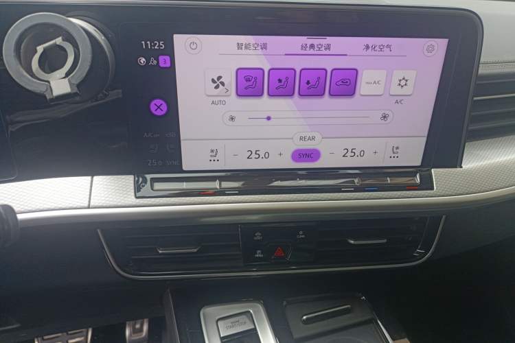 Used Volkswagen Tavendor 2024 380TSI All-Wheel Drive R-Line Cruise Edition
