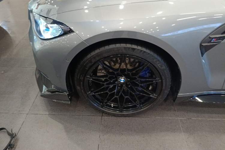 Used BMW M4 2023 M4 Coupe Thunder Edition Left Front Wheel Hub