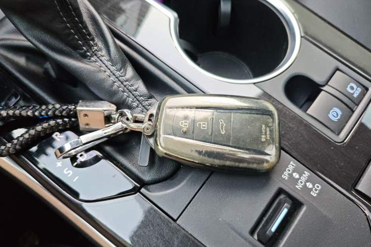 Used Toyota Crown Kluger 2022 2.5L HEV Four-Wheel Drive Premium Edition