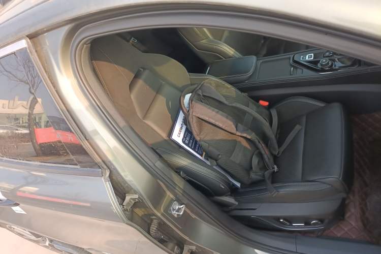 Used Lynk & Co 03 2022 2.0TD DCT JingPro
