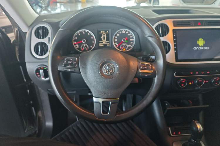 Used Volkswagen Tiguan L 2016 280TSI Automatic Two-Wheel Drive Silk Road Comfort Edition