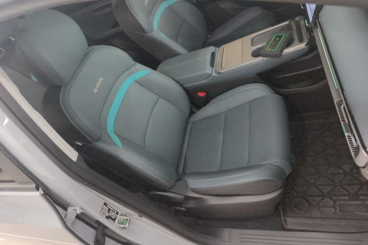 Used AION Y 2023 Plus 610 Smart Edition Ternary Lithium
