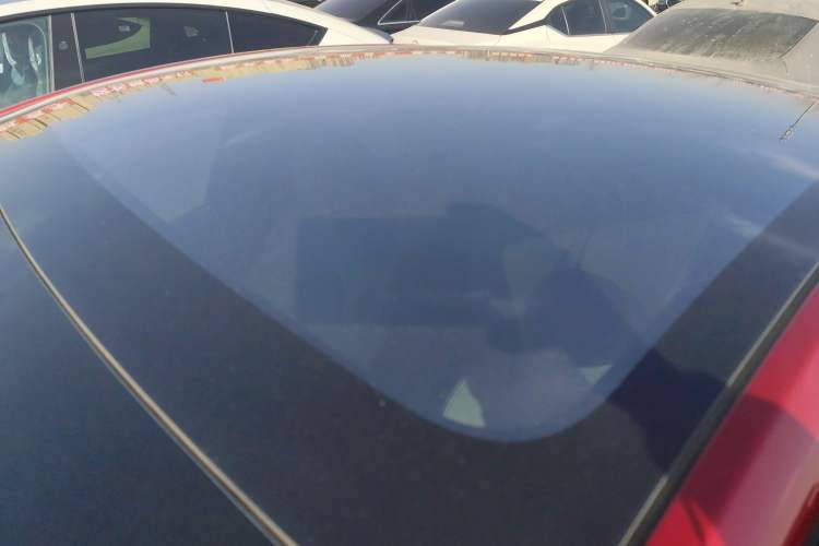 Used Tesla Model Y 2025 Rear-Wheel-Drive Version
