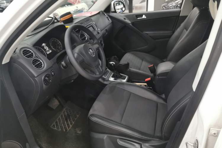 Used Volkswagen Tiguan L 2017 300TSI Automatic Two-Wheel Drive Silk Road Luxury Edition